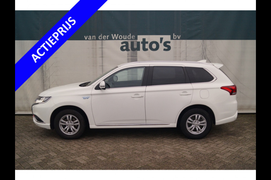 Mitsubishi Outlander 2.4 PHEV Automaat Pure -ECC-PDC-TREKHAAK-