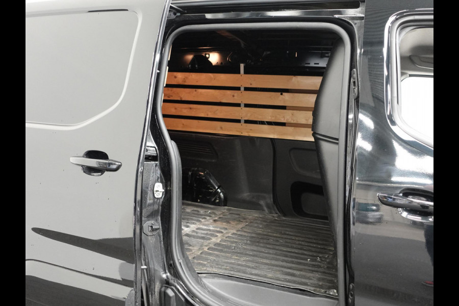 Opel Combo 1.5D 130PK L2H1 Edition Automaat Airco Bluetooh Navi Camera Parkeersensoren 2 Zits