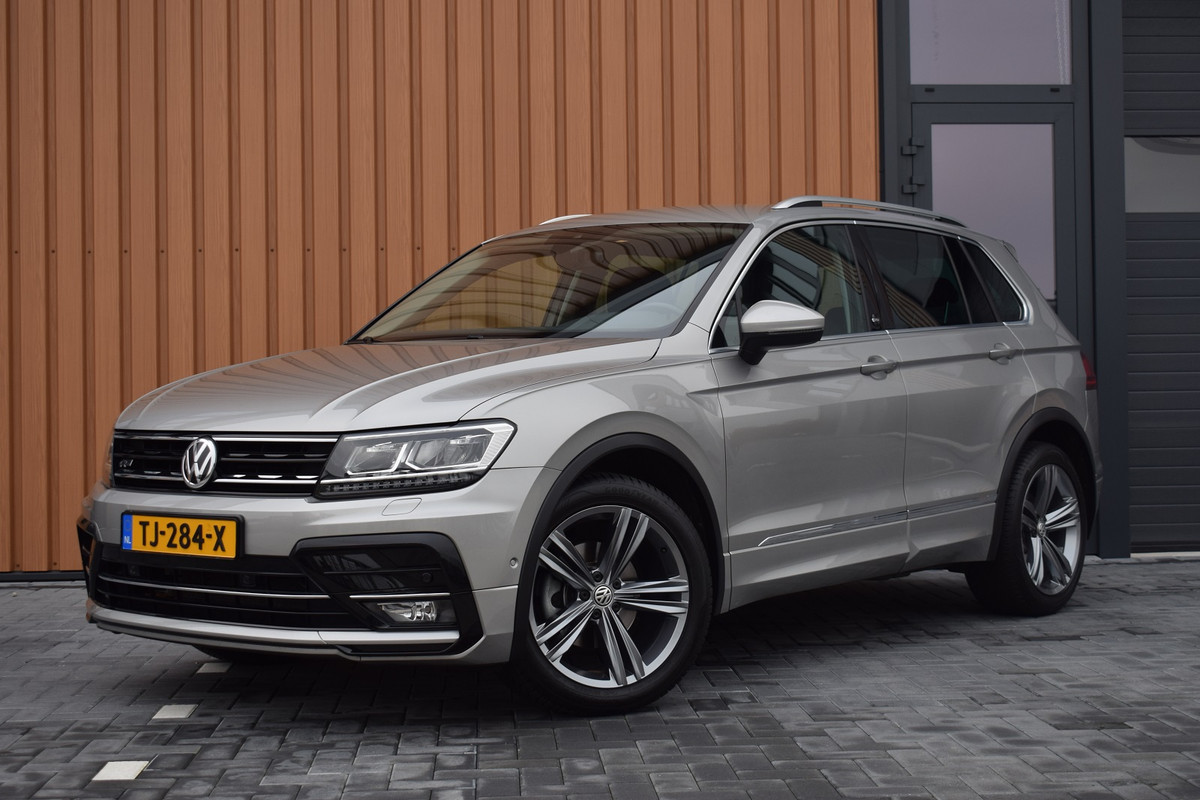 Volkswagen Tiguan 1.4 TSI 150pk DSG R-line | Camera | Trekhaak
