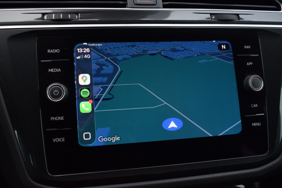 Volkswagen Tiguan 1.4 TSI 150pk DSG R-line | Camera | Trekhaak