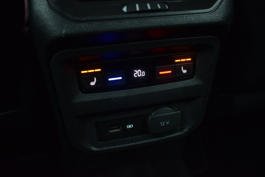 Volkswagen Tiguan 1.4 TSI 150pk DSG R-line | Camera | Trekhaak