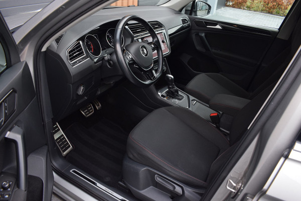 Volkswagen Tiguan 1.4 TSI 150pk DSG R-line | Camera | Trekhaak
