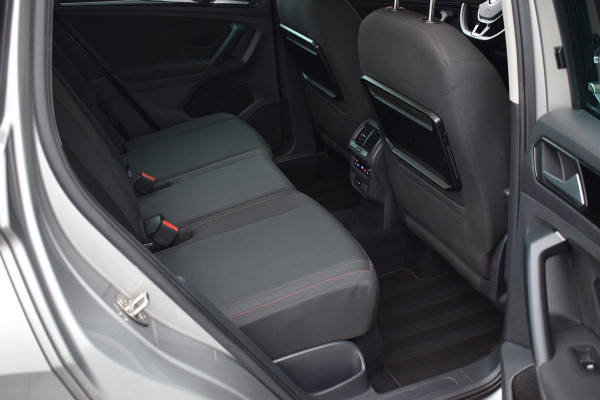 Volkswagen Tiguan 1.4 TSI 150pk DSG R-line | Camera | Trekhaak
