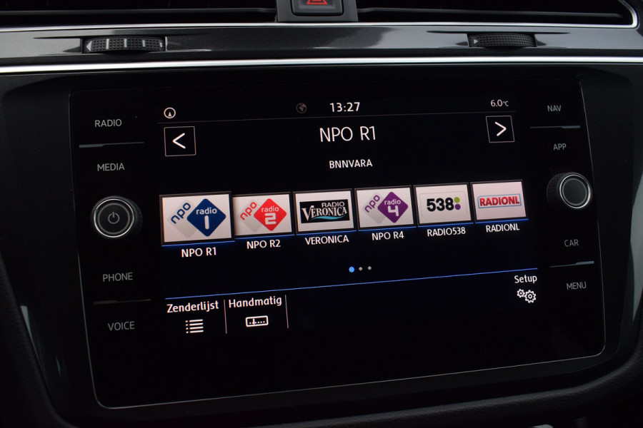 Volkswagen Tiguan 1.4 TSI 150pk DSG R-line | Camera | Trekhaak