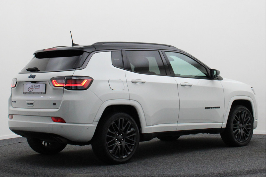Jeep Compass 4xe 240 Plug-in Hybrid Electric S Leer, Memory, Stoelkoeling, Camera, ACC, Apple Carplay, 19"