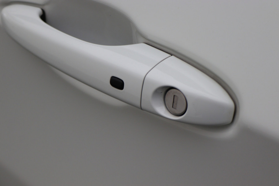 Jeep Compass 4xe 240 Plug-in Hybrid Electric S Leer, Memory, Stoelkoeling, Camera, ACC, Apple Carplay, 19"