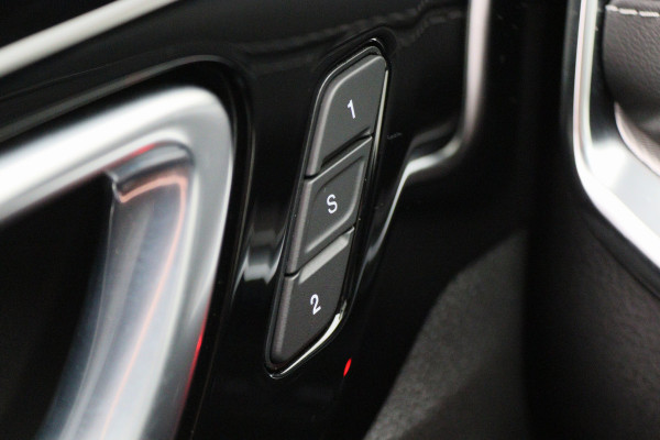 Jeep Compass 4xe 240 Plug-in Hybrid Electric S Leer, Memory, Stoelkoeling, Camera, ACC, Apple Carplay, 19"