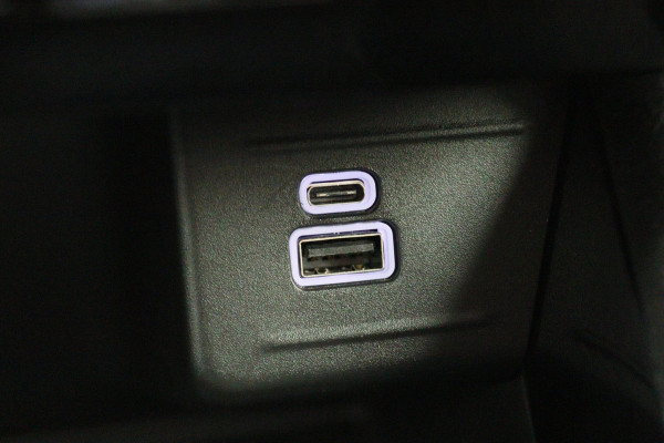 Jeep Compass 4xe 240 Plug-in Hybrid Electric S Leer, Memory, Stoelkoeling, Camera, ACC, Apple Carplay, 19"