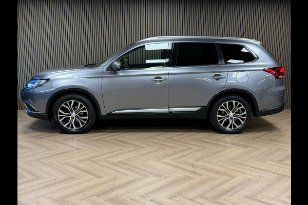 Mitsubishi Outlander 2.0 Executive Edition 7 PERS AUT. TREKHAAK KEYLESS-GO CAMERA NAVIGATIE AIRCO CRUISE PDC START/STOP