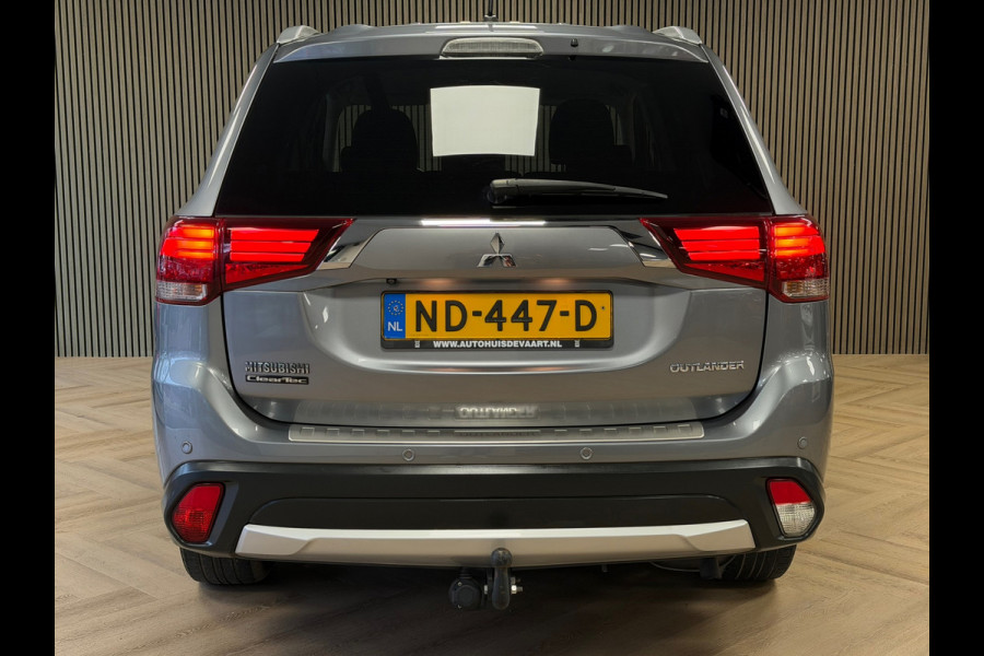Mitsubishi Outlander 2.0 Executive Edition 7 PERS AUT. TREKHAAK KEYLESS-GO CAMERA NAVIGATIE AIRCO CRUISE PDC START/STOP