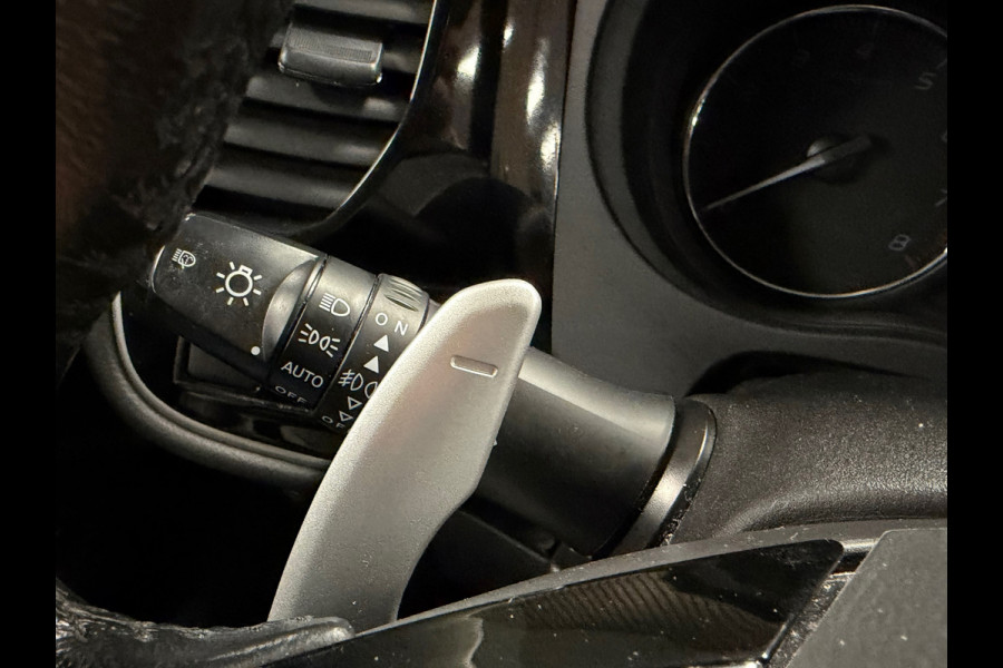 Mitsubishi Outlander 2.0 Executive Edition 7 PERS AUT. TREKHAAK KEYLESS-GO CAMERA NAVIGATIE AIRCO CRUISE PDC START/STOP