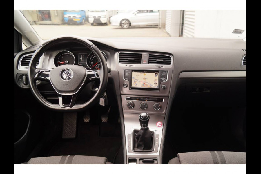 Volkswagen Golf Variant 1.6 TDI 110pk Executive -NAVI-PDC-