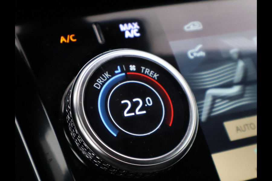 Jaguar I-PACE EV400 HSE 90 kWh *PORTOFINO BLUE* + 22 INCH | LUCHTVERING | PANORAMA | 360 CAMERA | STOELVENTILATIE