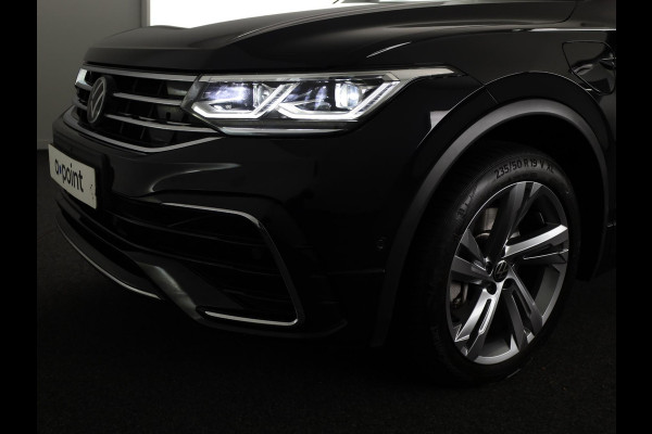 Volkswagen Tiguan 1.4 TSI eHybrid R-Line Business 245PK PHEV | 360 graden camera | Stoel- en stuurverwarming | Multimedia Plus | Assistentie pakket