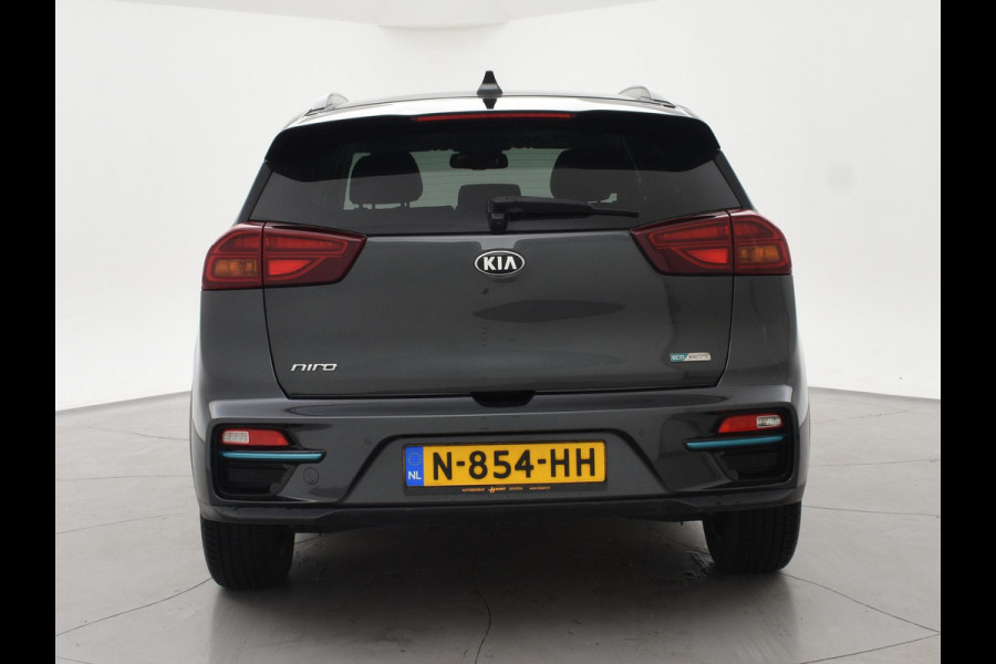 Kia e-Niro DYNAMICPLUSLINE 64 kWh + SCHUIFDAK | CARPLAY | CAMERA | STOEL/STUUURWIELVERW.