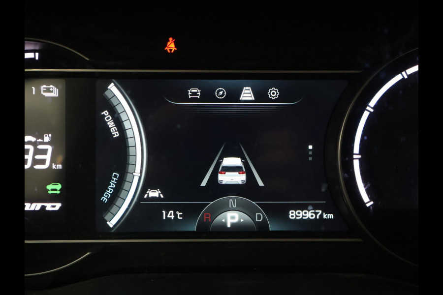 Kia e-Niro DYNAMICPLUSLINE 64 kWh + SCHUIFDAK | CARPLAY | CAMERA | STOEL/STUUURWIELVERW.