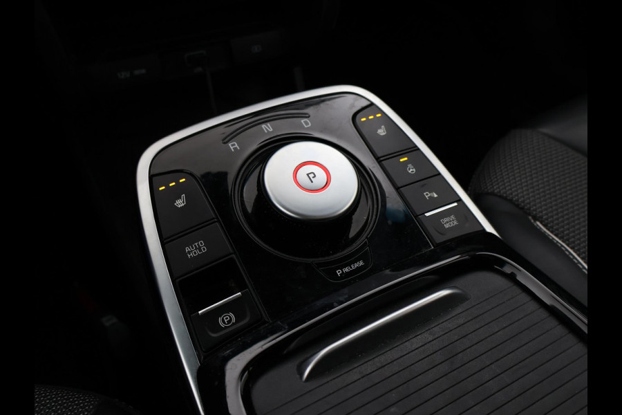 Kia e-Niro DYNAMICPLUSLINE 64 kWh + SCHUIFDAK | CARPLAY | CAMERA | STOEL/STUUURWIELVERW.