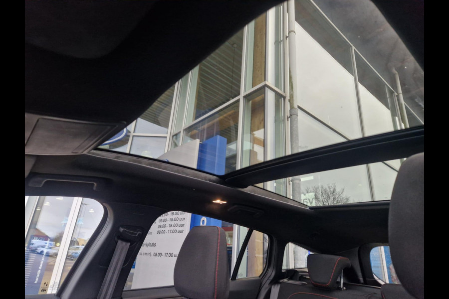 Ford FOCUS Wagon 1.0 EcoBoost Hybrid ST Line X Full led | Adaptive Cruise Control | Schuif-kanteldak | Winterpack | Dodehoek detectie | Groot navigatie | AGR stoel etc.