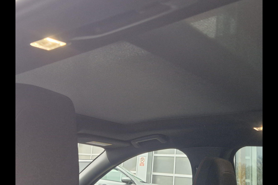 Ford FOCUS Wagon 1.0 EcoBoost Hybrid ST Line X Full led | Adaptive Cruise Control | Schuif-kanteldak | Winterpack | Dodehoek detectie | Groot navigatie | AGR stoel etc.