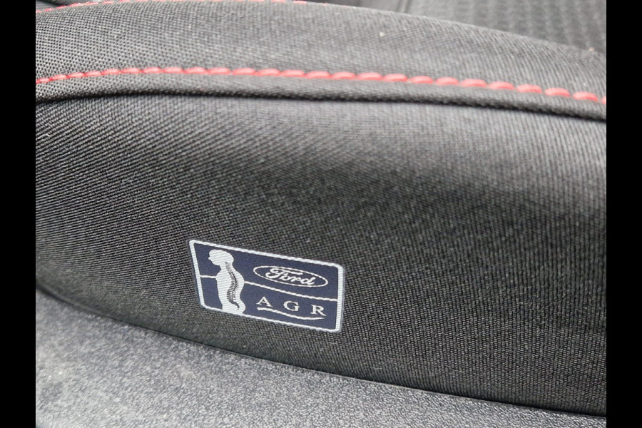 Ford FOCUS Wagon 1.0 EcoBoost Hybrid ST Line X Full led | Adaptive Cruise Control | Schuif-kanteldak | Winterpack | Dodehoek detectie | Groot navigatie | AGR stoel etc.