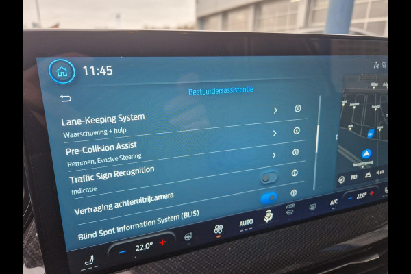Ford FOCUS Wagon 1.0 EcoBoost Hybrid ST Line X Full led | Adaptive Cruise Control | Schuif-kanteldak | Winterpack | Dodehoek detectie | Groot navigatie | AGR stoel etc.