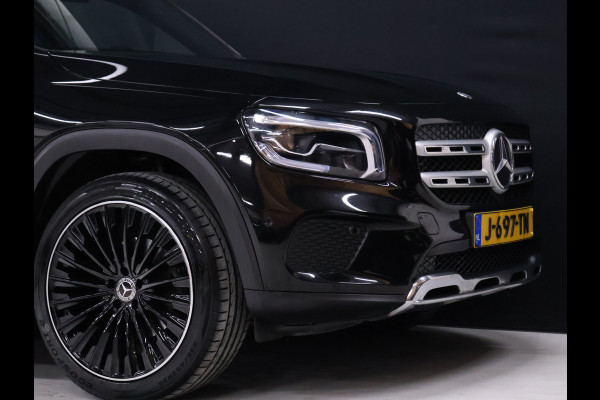 Mercedes-Benz Glb 200 Business Solution Luxury 7p. [SCHUIFKANTELDAK, MEMORY SEATS, BLUETOOTH TELEFOON, STOELVERWARMING, CRUISE CONTROL, ACHTERUITRIJCAMERA, PDC V+A, NIEUWSTAAT]