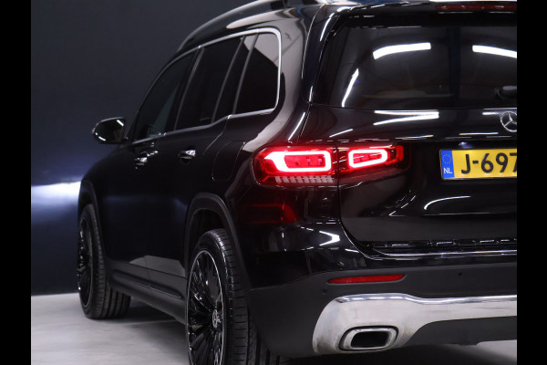 Mercedes-Benz Glb 200 Business Solution Luxury 7p. [SCHUIFKANTELDAK, MEMORY SEATS, BLUETOOTH TELEFOON, STOELVERWARMING, CRUISE CONTROL, ACHTERUITRIJCAMERA, PDC V+A, NIEUWSTAAT]