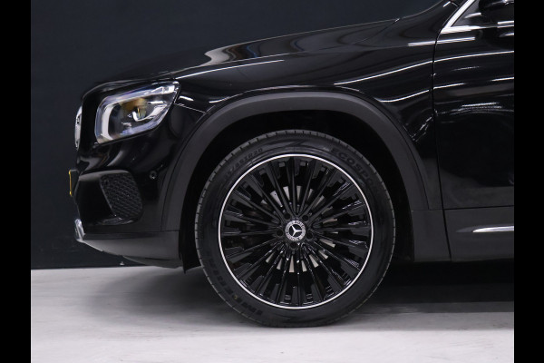 Mercedes-Benz Glb 200 Business Solution Luxury 7p. [SCHUIFKANTELDAK, MEMORY SEATS, BLUETOOTH TELEFOON, STOELVERWARMING, CRUISE CONTROL, ACHTERUITRIJCAMERA, PDC V+A, NIEUWSTAAT]