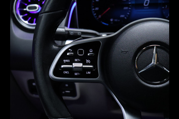 Mercedes-Benz Glb 200 Business Solution Luxury 7p. [SCHUIFKANTELDAK, MEMORY SEATS, BLUETOOTH TELEFOON, STOELVERWARMING, CRUISE CONTROL, ACHTERUITRIJCAMERA, PDC V+A, NIEUWSTAAT]