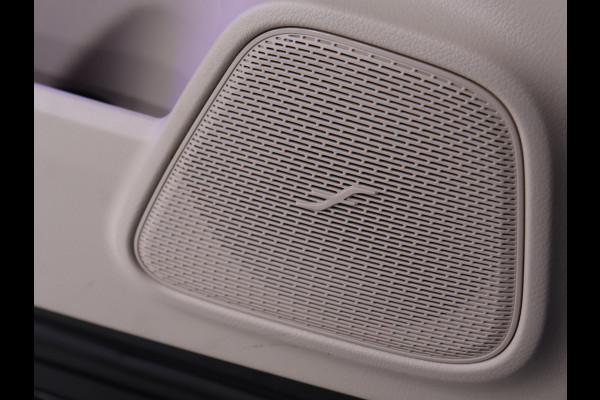 Mercedes-Benz Glb 200 Business Solution Luxury 7p. [SCHUIFKANTELDAK, MEMORY SEATS, BLUETOOTH TELEFOON, STOELVERWARMING, CRUISE CONTROL, ACHTERUITRIJCAMERA, PDC V+A, NIEUWSTAAT]