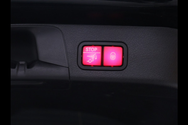 Mercedes-Benz Glb 200 Business Solution Luxury 7p. [SCHUIFKANTELDAK, MEMORY SEATS, BLUETOOTH TELEFOON, STOELVERWARMING, CRUISE CONTROL, ACHTERUITRIJCAMERA, PDC V+A, NIEUWSTAAT]