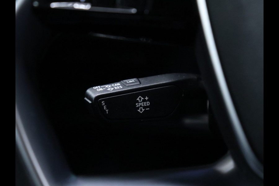Audi e-tron Sportback 55 quattro edition 95 kWh [ADAPTIVE CRUISE CONTROL, BLUETOOTH TELEFOON, PDC V+A, CLIMATE CONTROL, LANE ASSIST, LED KOPLAMPEN, NIEUWSTAAT]