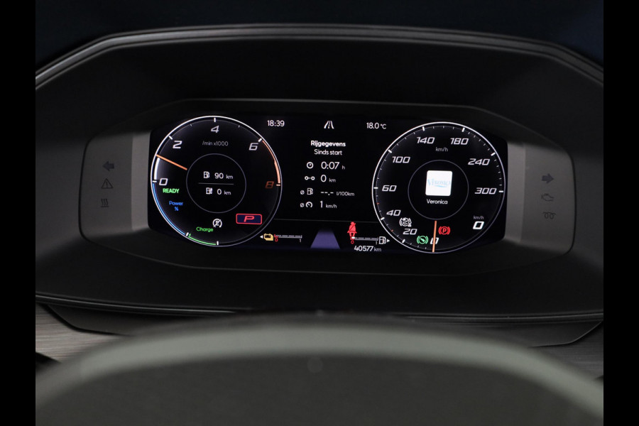 CUPRA Formentor 1.4 e-Hybrid Adrenaline 204 pk Automaat (DSG) | Navigatie | Parkeersensoren (Park assist) | Adaptieve cruise control | Stoelverwarming |