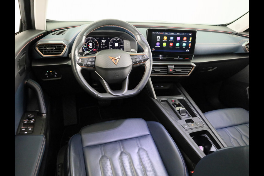 CUPRA Formentor 1.4 e-Hybrid Adrenaline 204 pk Automaat (DSG) | Navigatie | Parkeersensoren (Park assist) | Adaptieve cruise control | Stoelverwarming |