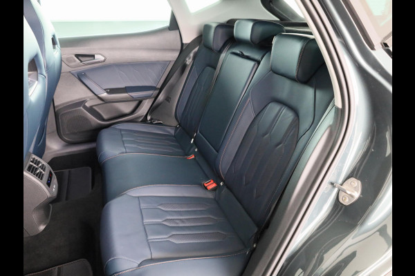 CUPRA Formentor 1.4 e-Hybrid Adrenaline 204 pk Automaat (DSG) | Navigatie | Parkeersensoren (Park assist) | Adaptieve cruise control | Stoelverwarming |