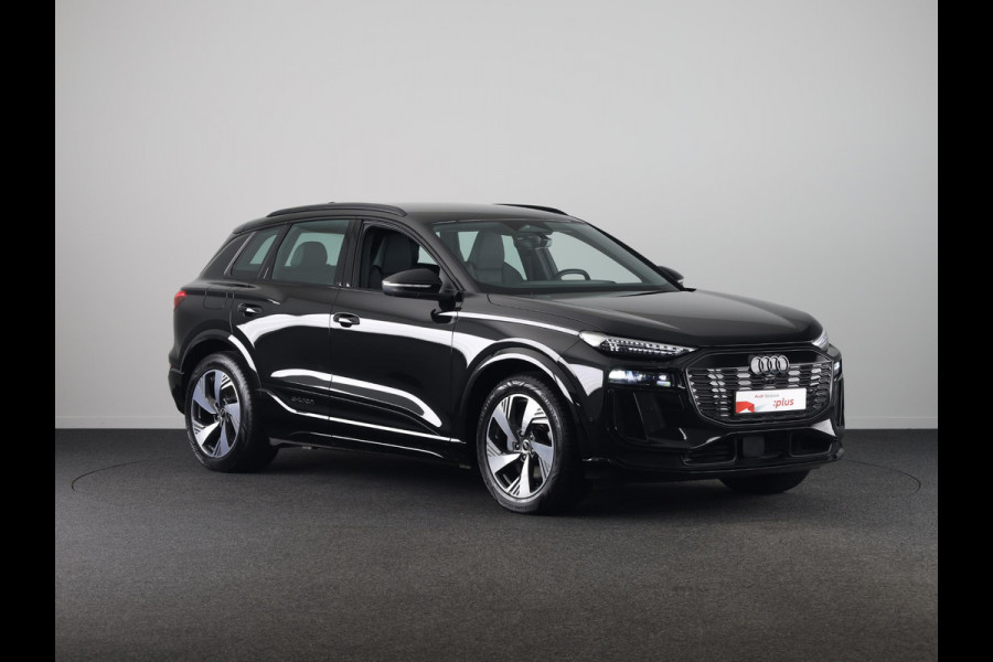 Audi Q6 e-tron S edition performance 100 kWh 306pk | Pack Tech Pro | Luchtvering | Stuurverwarming | MMI Bijrijdersscherm