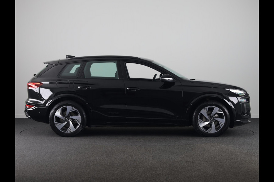 Audi Q6 e-tron S edition performance 100 kWh 306pk | Pack Tech Pro | Luchtvering | Stuurverwarming | MMI Bijrijdersscherm