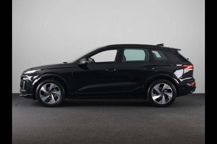 Audi Q6 e-tron S edition performance 100 kWh 306pk | Pack Tech Pro | Luchtvering | Stuurverwarming | MMI Bijrijdersscherm