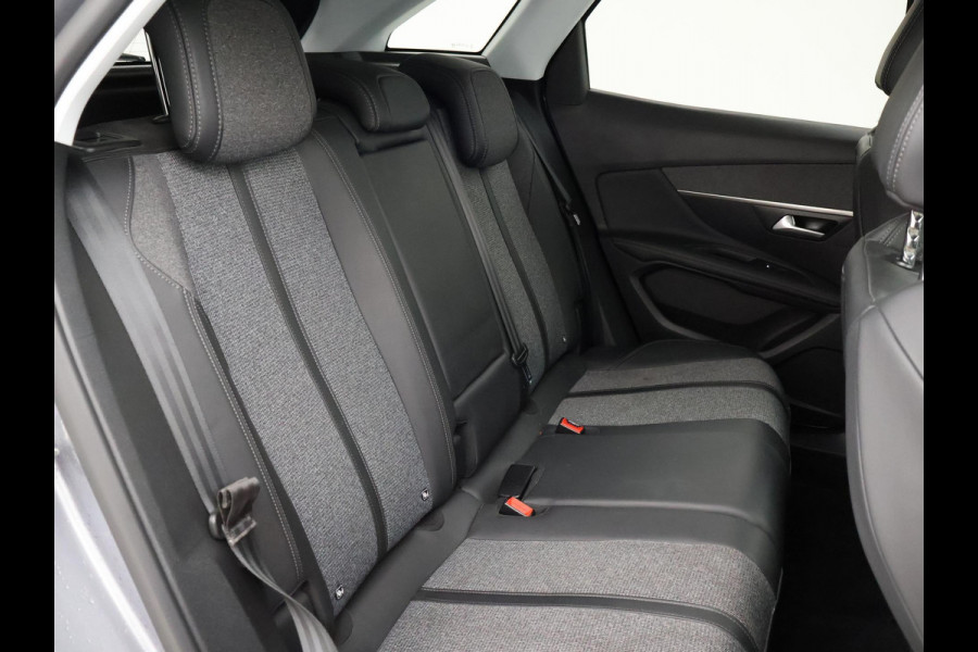 Peugeot 3008 1.2 PT 130 PK AUT. + TREKHAAK | 18 INCH | CAMERA | APPLE CARPLAY