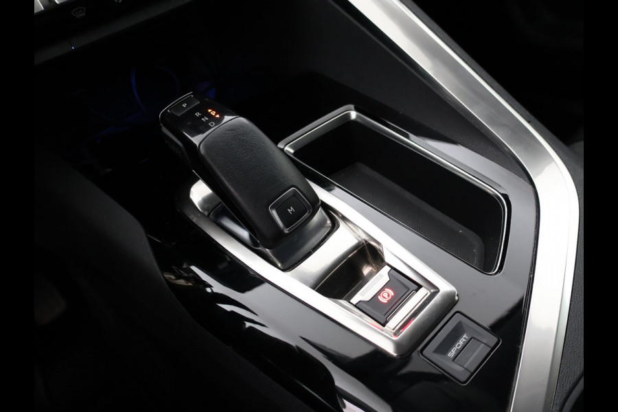 Peugeot 3008 1.2 PT 130 PK AUT. + TREKHAAK | 18 INCH | CAMERA | APPLE CARPLAY