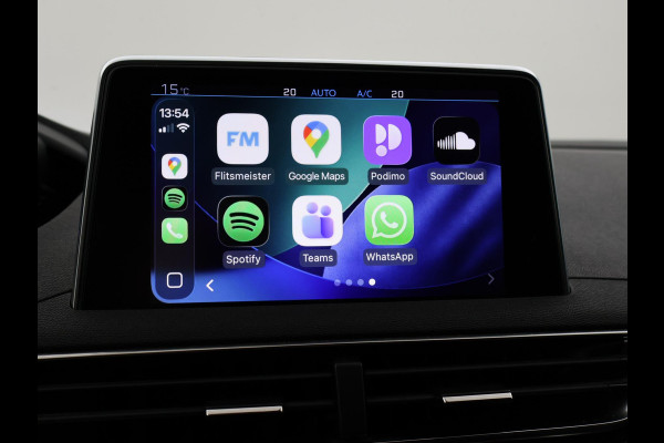 Peugeot 3008 1.2 PT 130 PK AUT. + TREKHAAK | 18 INCH | CAMERA | APPLE CARPLAY