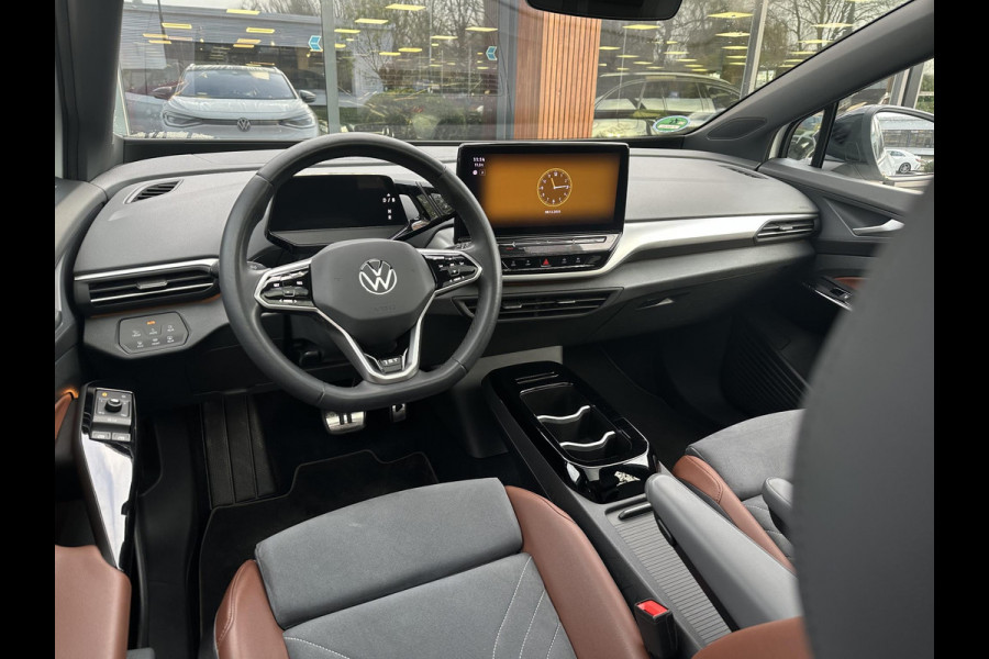 Volkswagen ID.4 Max 77 kWh Panoramadak ACC ErgoActive Trekhaak 21''LM