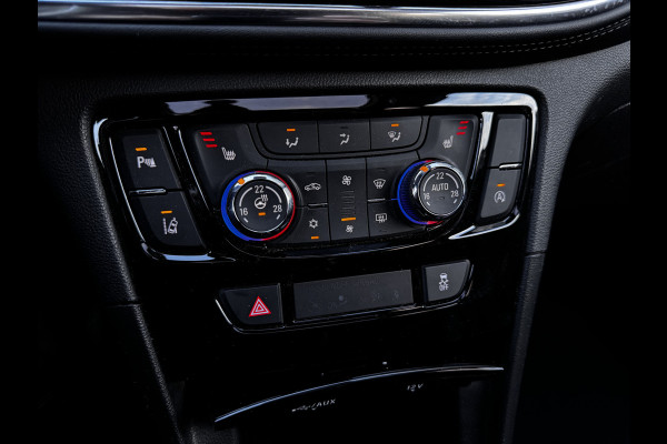 Opel Mokka X 1.4 Turbo 140Pk Innovation | Trekhaak | 19'' | Camera | Stoel & Stuurverw. | LED | Prijs Rijklaar!!