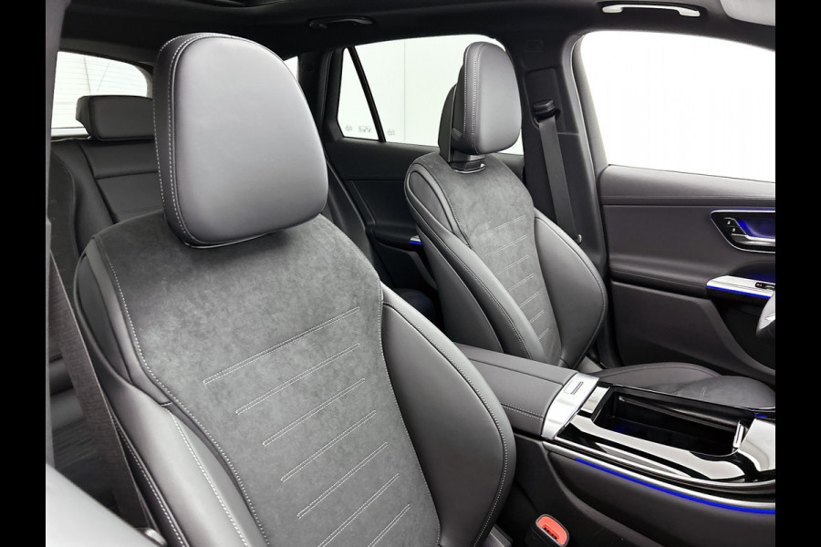 Mercedes-Benz GLC 300e 4MATIC Sport Edition | Premium pakket | Trekhaak | Treeplanken | Nightpakket | 360°-camera | Smartphone integratie | DIGITAL LIGHT | Augmented Reality navigatie | Memorypakket |