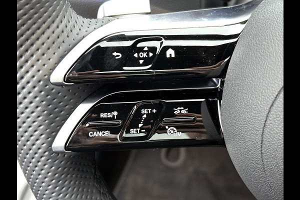 Mercedes-Benz GLC 300e 4MATIC Sport Edition | Premium pakket | Trekhaak | Treeplanken | Nightpakket | 360°-camera | Smartphone integratie | DIGITAL LIGHT | Augmented Reality navigatie | Memorypakket |