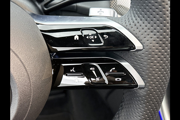 Mercedes-Benz GLC 300e 4MATIC Sport Edition | Premium pakket | Trekhaak | Treeplanken | Nightpakket | 360°-camera | Smartphone integratie | DIGITAL LIGHT | Augmented Reality navigatie | Memorypakket |