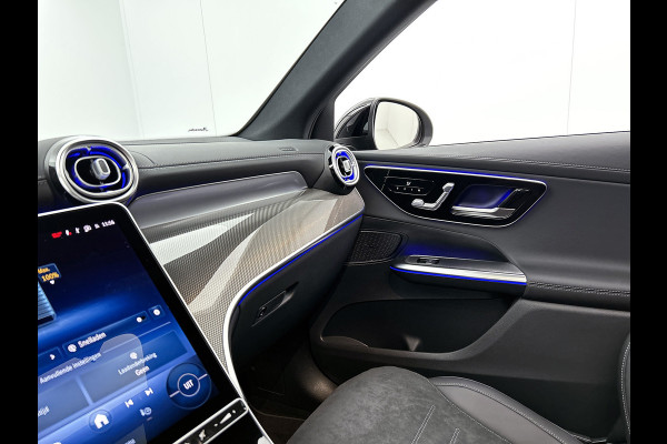 Mercedes-Benz GLC 300e 4MATIC Sport Edition | Premium pakket | Trekhaak | Treeplanken | Nightpakket | 360°-camera | Smartphone integratie | DIGITAL LIGHT | Augmented Reality navigatie | Memorypakket |