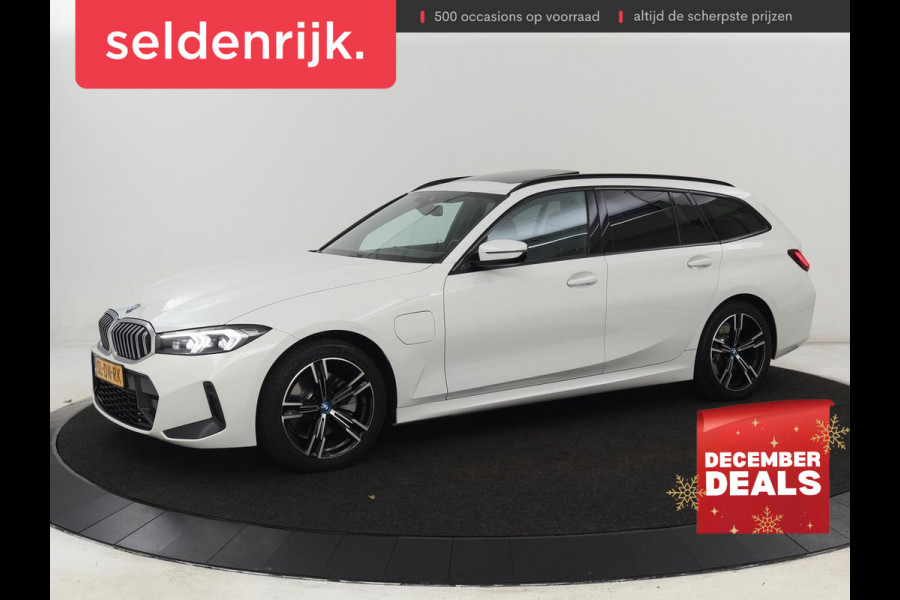 BMW 3-serie 320e M Sport | Panoramadak | Trekhaak | Stoelverwarming | Carplay | Sportstoelen | Leder/Alcantara | Navigatie | Widescreen Display | Sfeerverlichting | Parkeerhulp | PHEV | Plug In