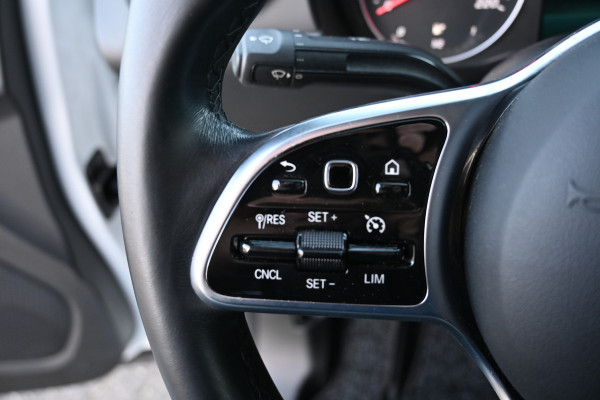 Mercedes-Benz Citan 110 CDI L1 Pro MBUX met Smartphone integratiepakket, Stoelverwarming, Etc.