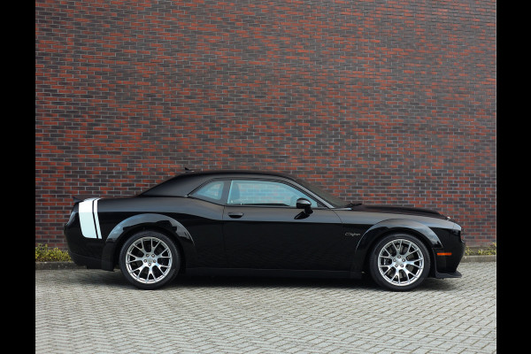 Dodge Challenger SRT Hellcat Redeye Black Ghost | 1/300 - 1e eig. - Org. EU